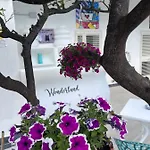 Pensjonat Wonderland San Teodoro (Sardinia)