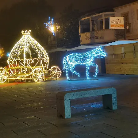 Wonderland Гостевой дом *