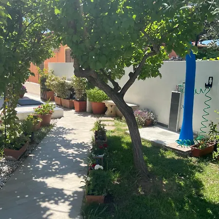 Gasthuis Wonderland San Teodoro (Sardinia)